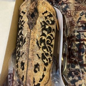 Corral cowgirl boots